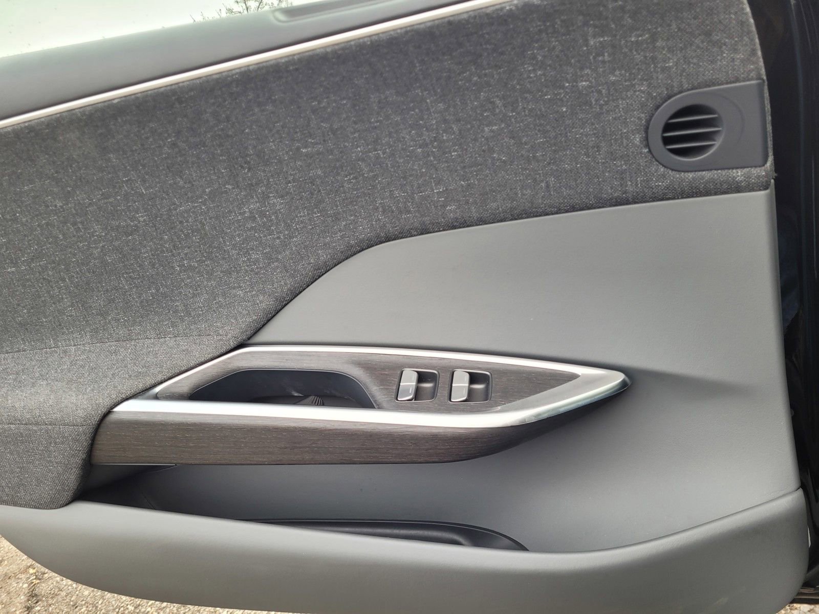 Used 2023 Lucid Air Pure image 22