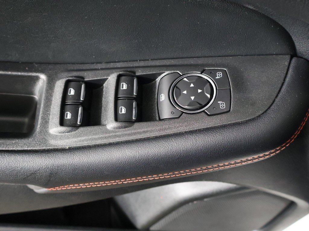 Used 2022 Ford Edge ST-Line w/ Class II Trailer Tow Package image 35