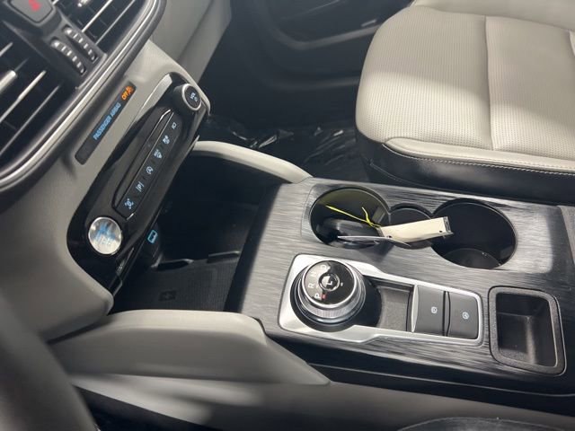 Used 2023 Ford Escape Platinum image 19