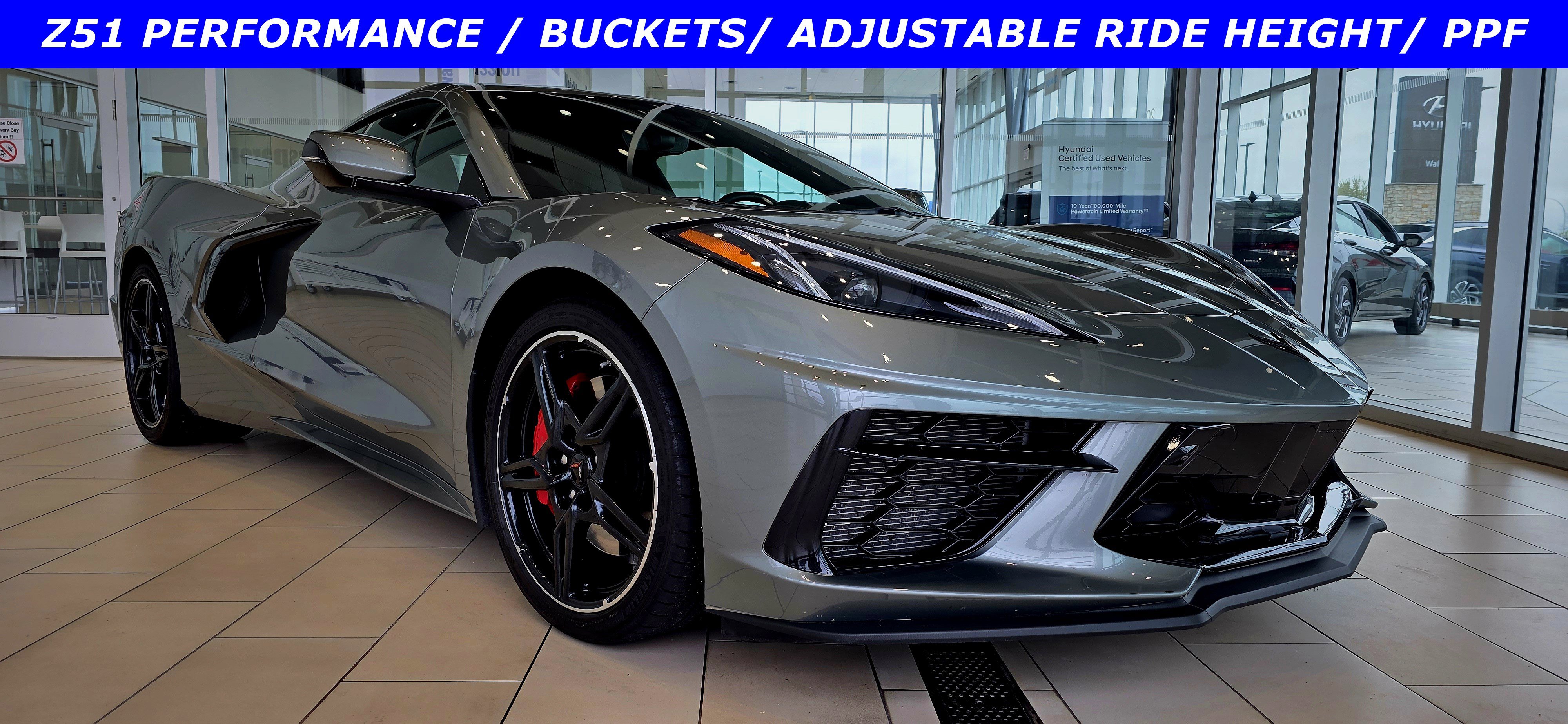 Used 2022 Chevrolet Corvette Stingray Preferred Cpe w/ Z51 Performance Package RWD image 1