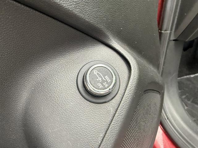 Used 2023 Chevrolet TrailBlazer RS w/ Sun and Liftgate Package image 31