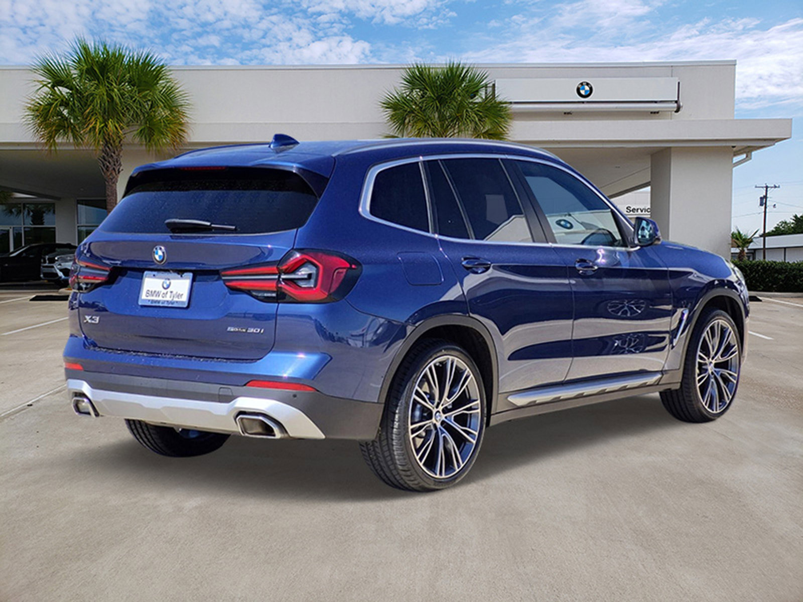 Certified 2023 BMW X3 sDrive30i w/ Convenience Package image 4