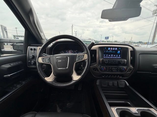 Used 2018 GMC Sierra 2500 Denali AWD/4WD image 18