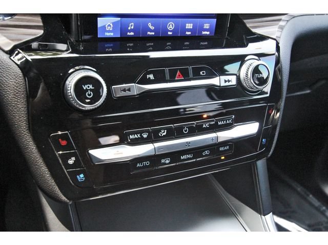 Used 2023 Ford Explorer Limited w/ Limited Technology Package RWD image 26