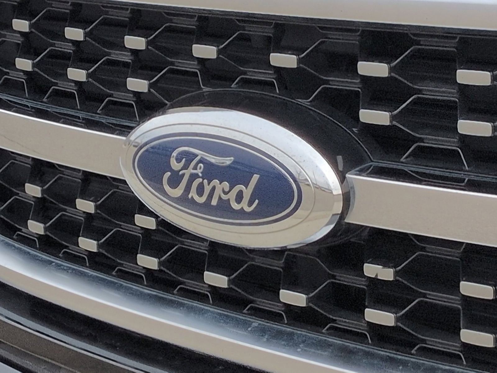 Certified 2023 Ford F150 Platinum image 14