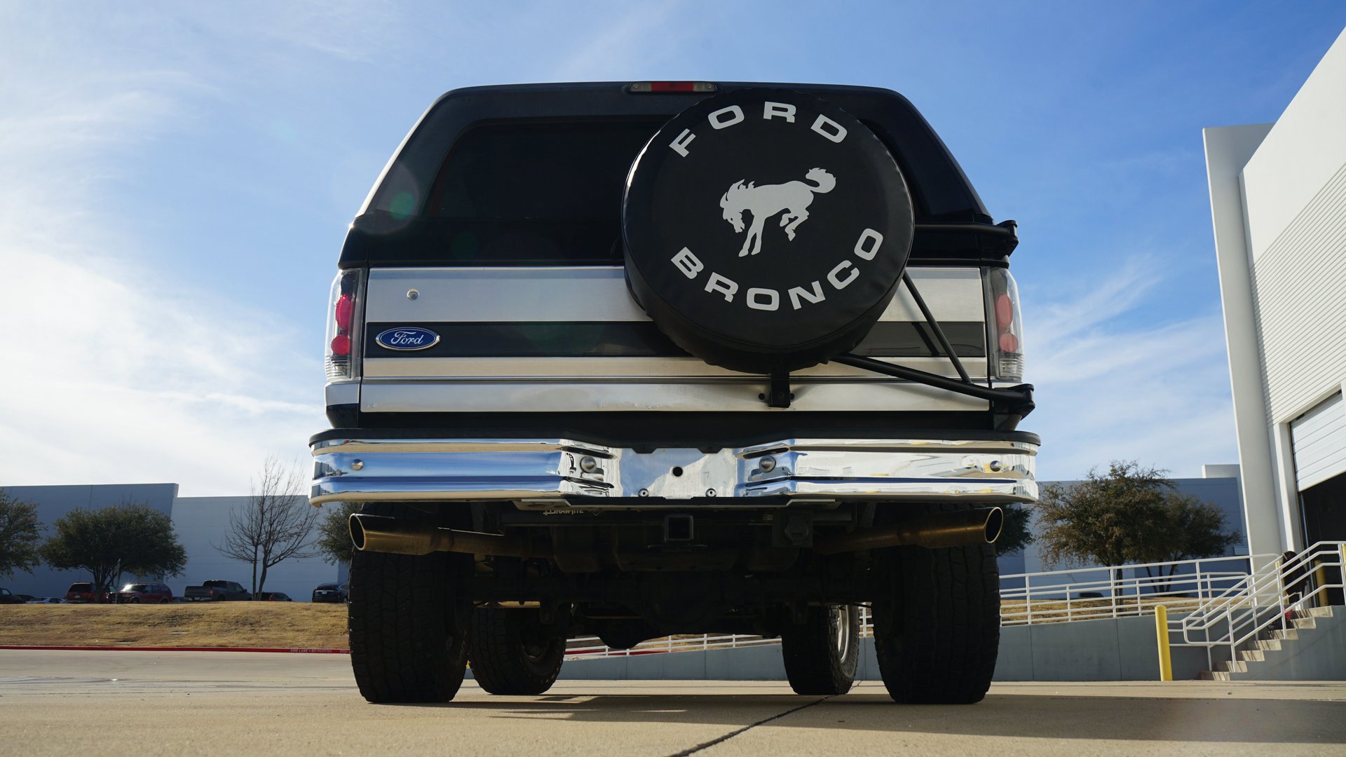 Used 1995 Ford Bronco XLT image 13