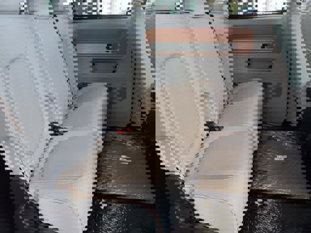 New 2025 Volkswagen ID. Buzz 1st Edition image 16