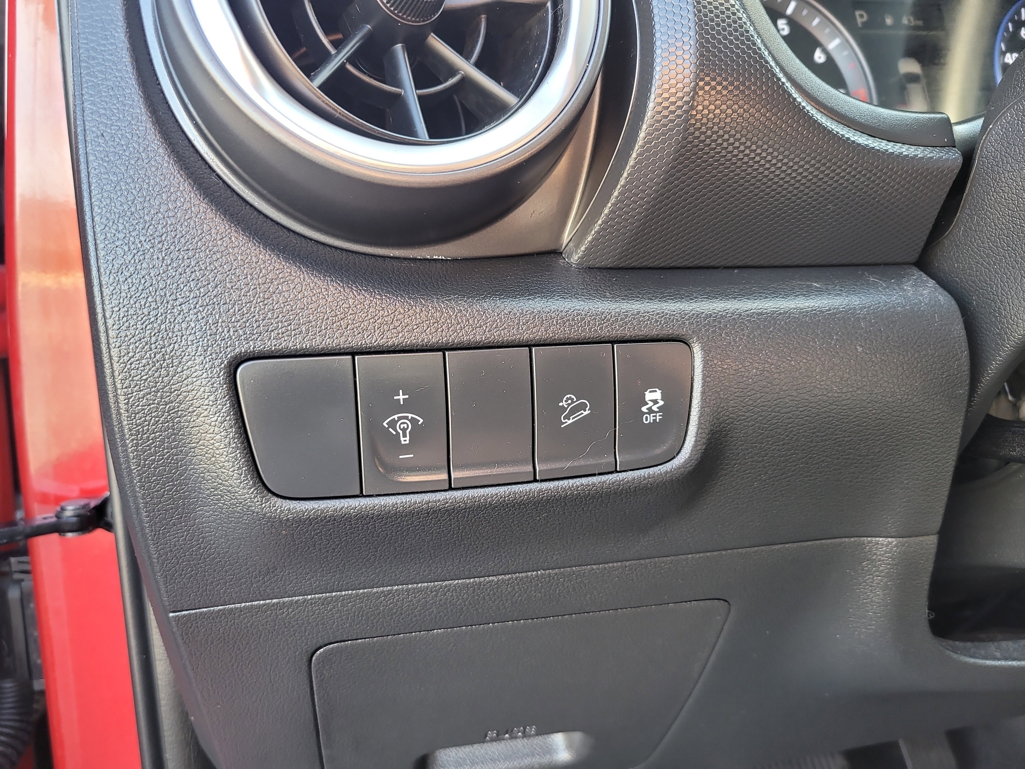 Used 2022 Hyundai Kona SEL image 30