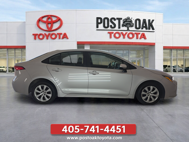 Used 2024 Toyota Corolla LE FWD image 6