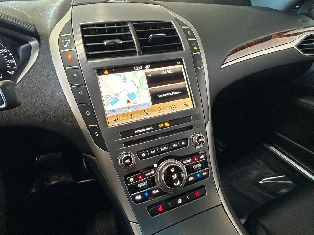 Used 2019 Lincoln MKZ Reserve w/ Reserve Plus Package image 16