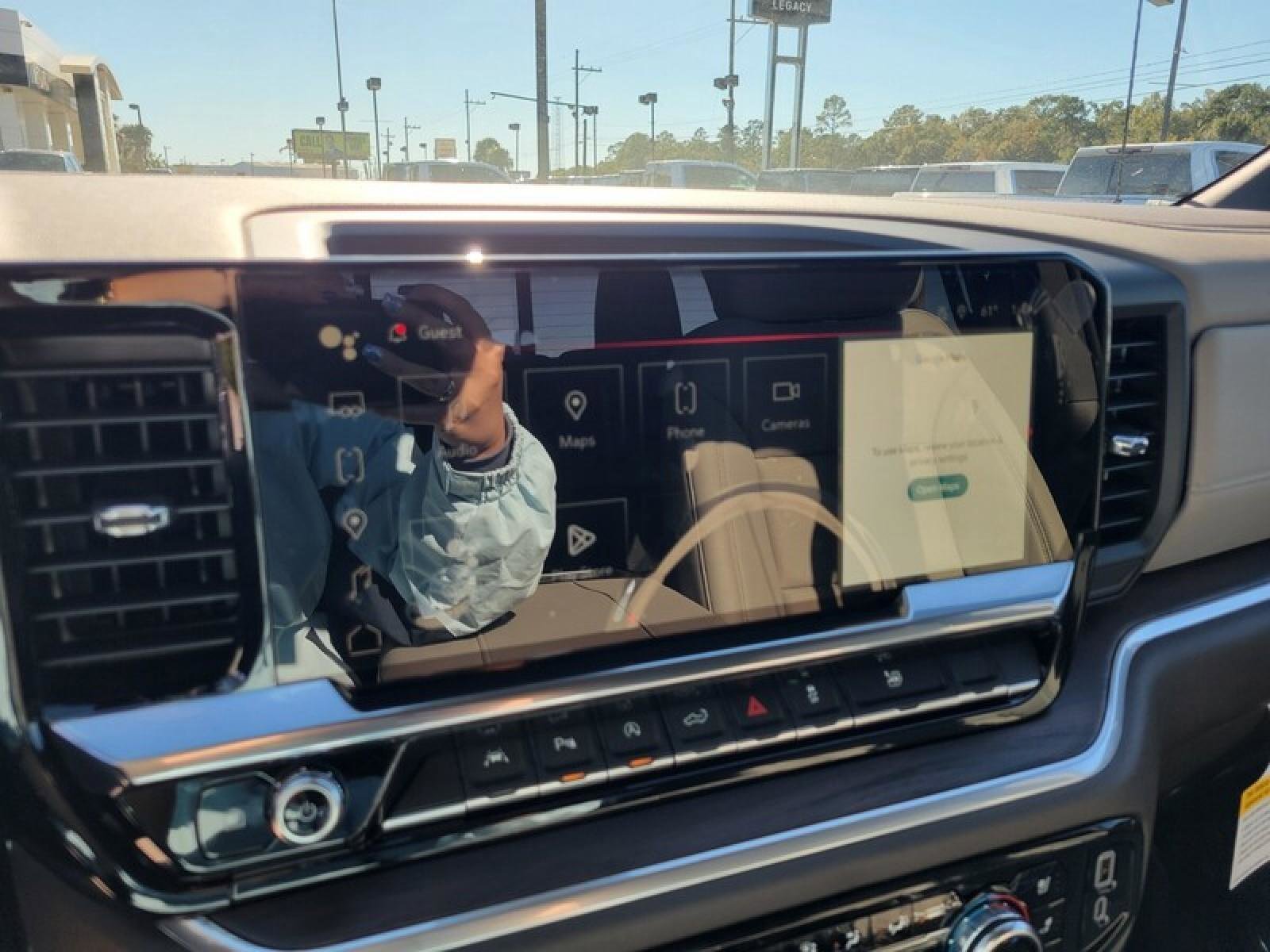 New 2026 GMC Sierra 1500 SLT image 21