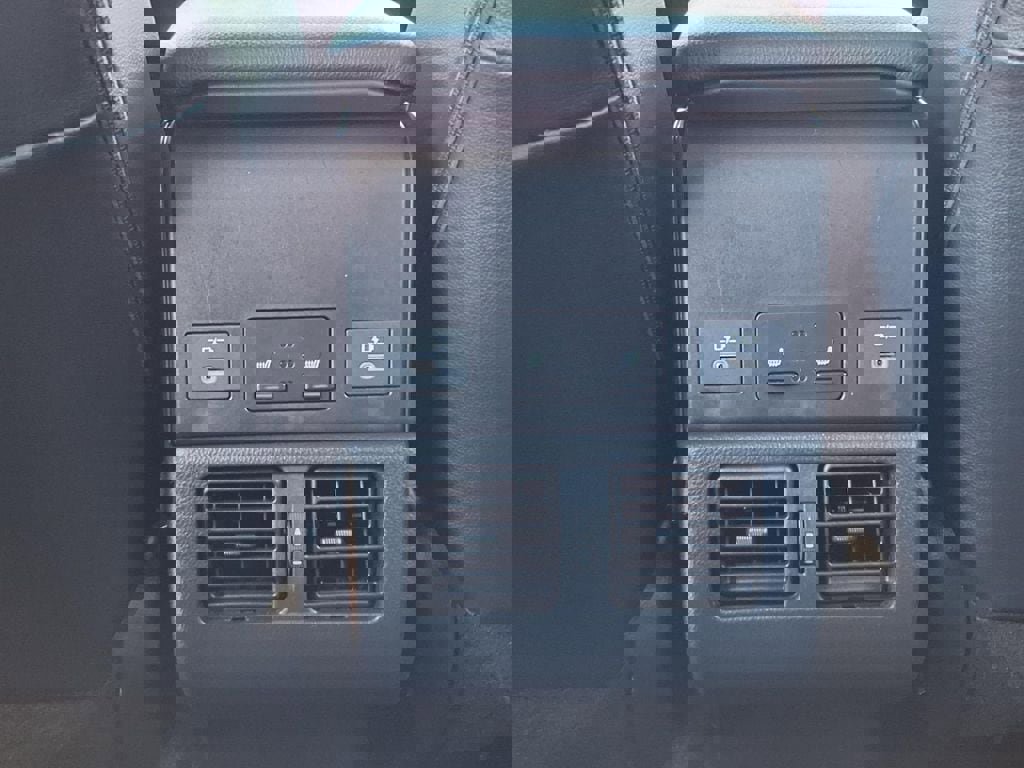 Certified 2023 Subaru Solterra AWD image 25