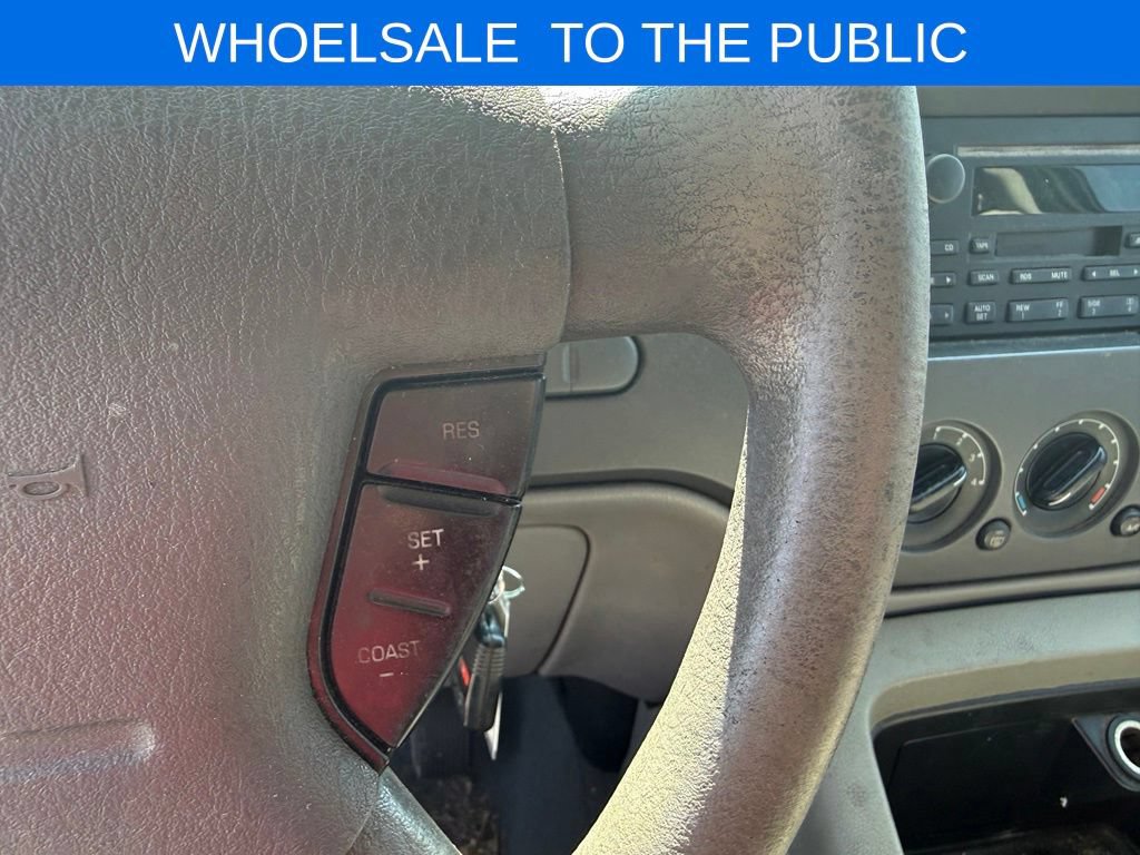Used 2004 Ford Expedition XLT RWD image 14