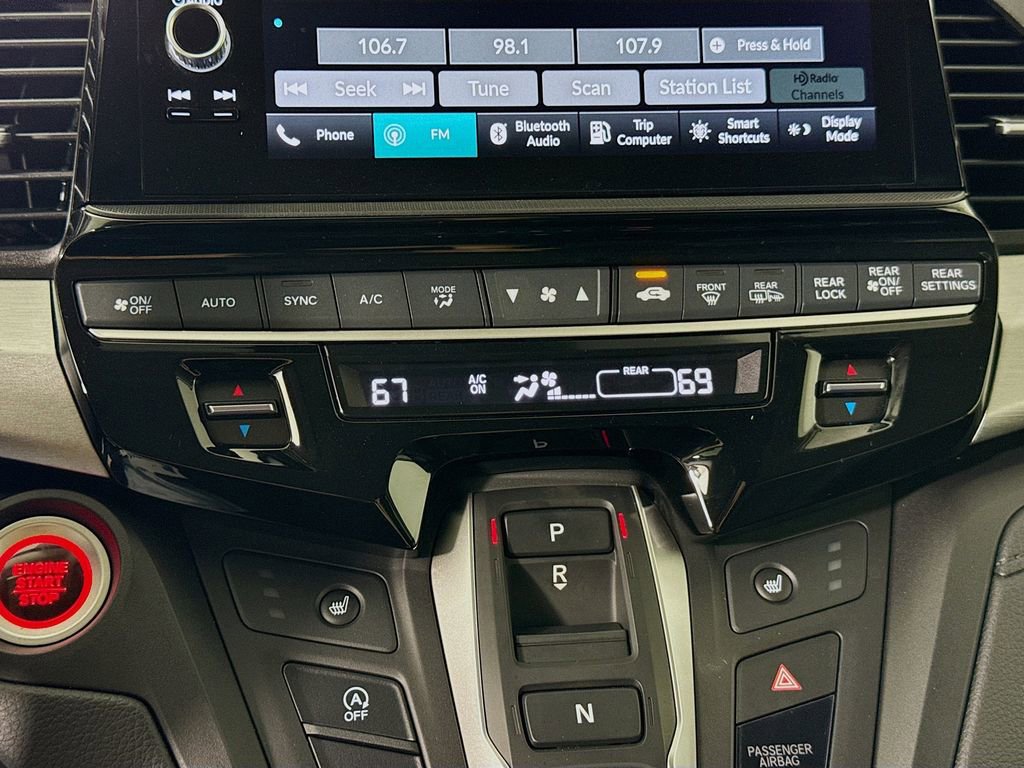 Used 2025 Honda Odyssey EX-L image 17