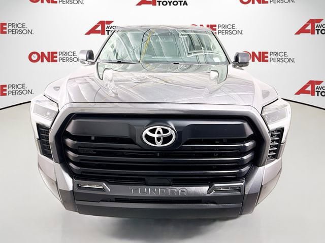 Used 2024 Toyota Tundra SR5 w/ SR5 Convenience Package AWD/4WD image 2