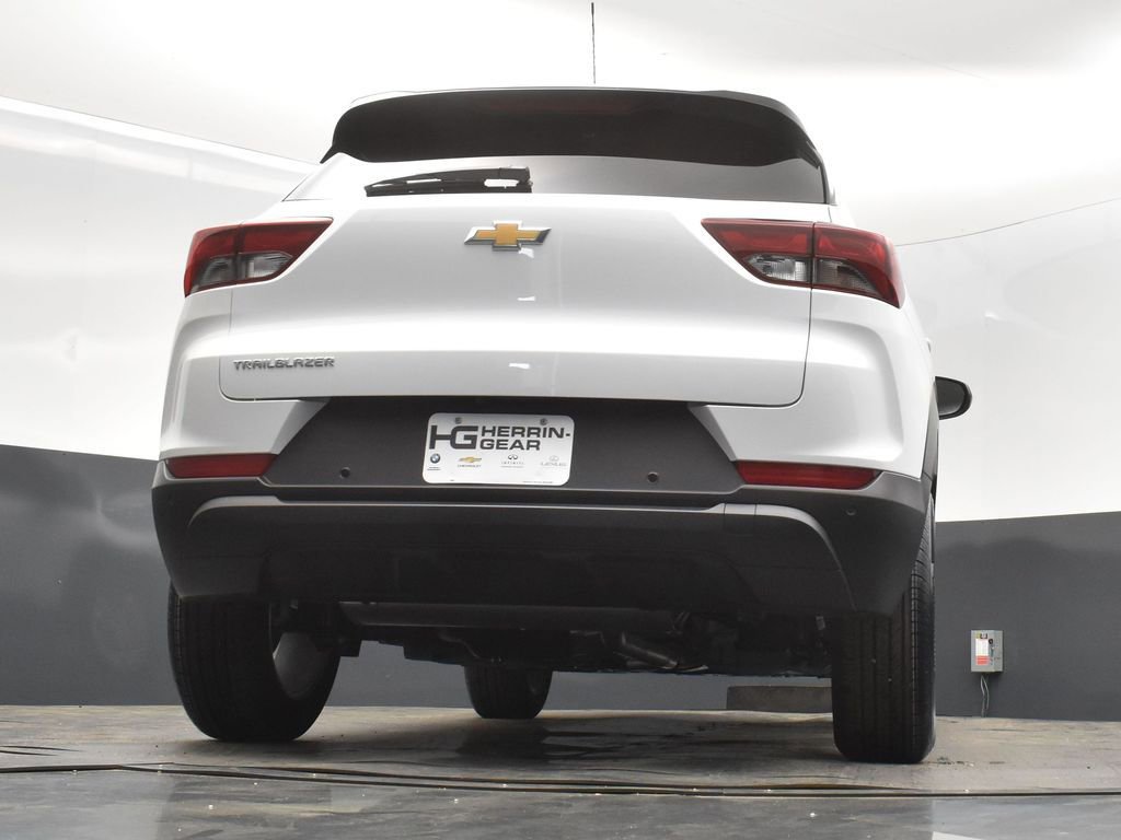 New 2025 Chevrolet TrailBlazer LS w/ LS Convenience Package image 40