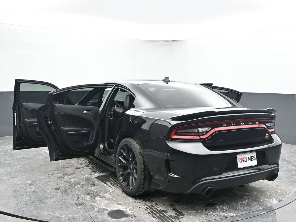 Used 2018 Dodge Charger R/T Scat Pack w/ Dynamics Package image 59