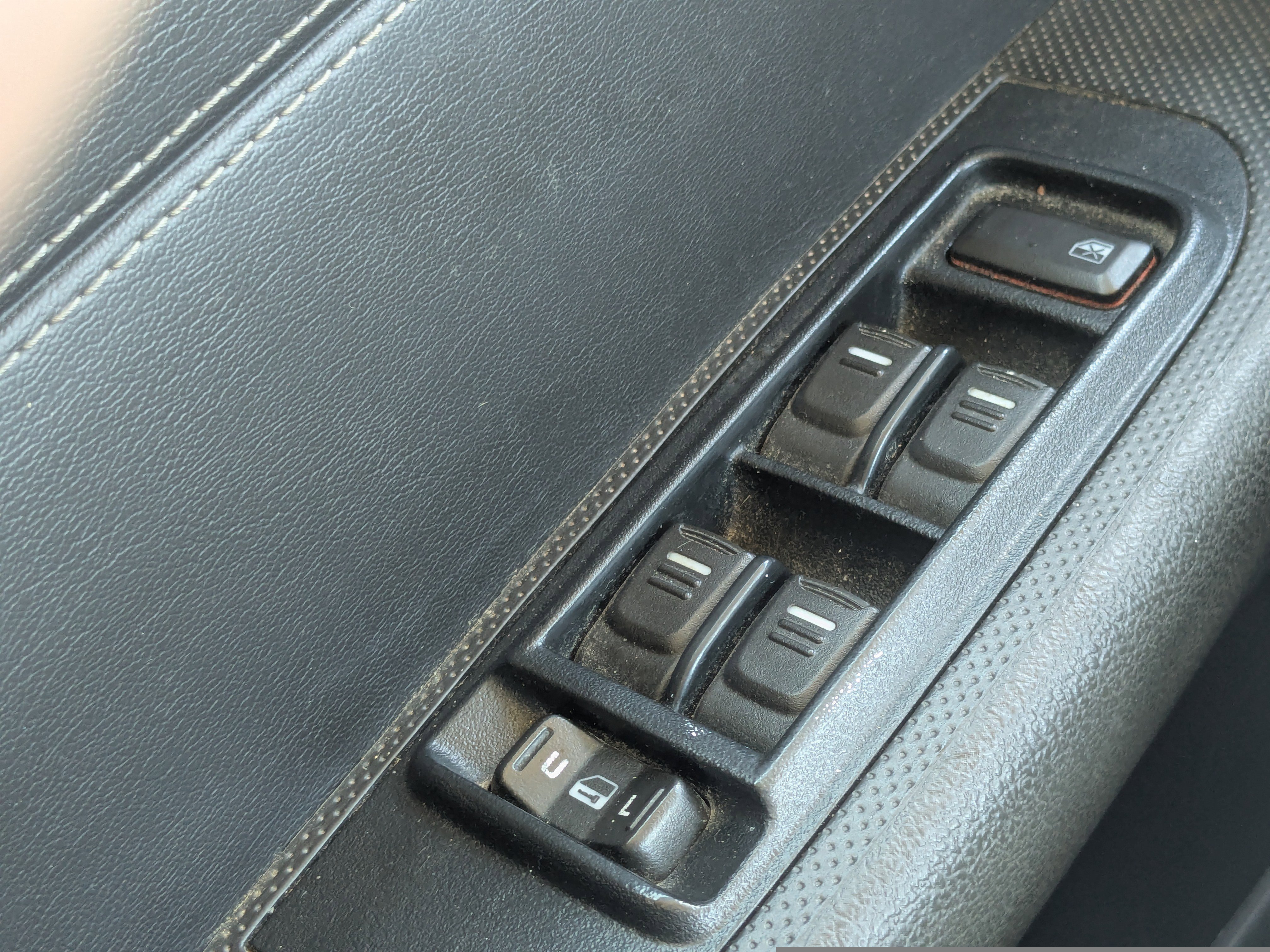 Used 2007 HUMMER H3 image 37