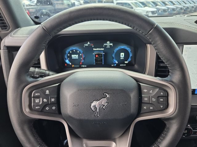 Used 2025 Ford Bronco Outer Banks AWD/4WD image 29