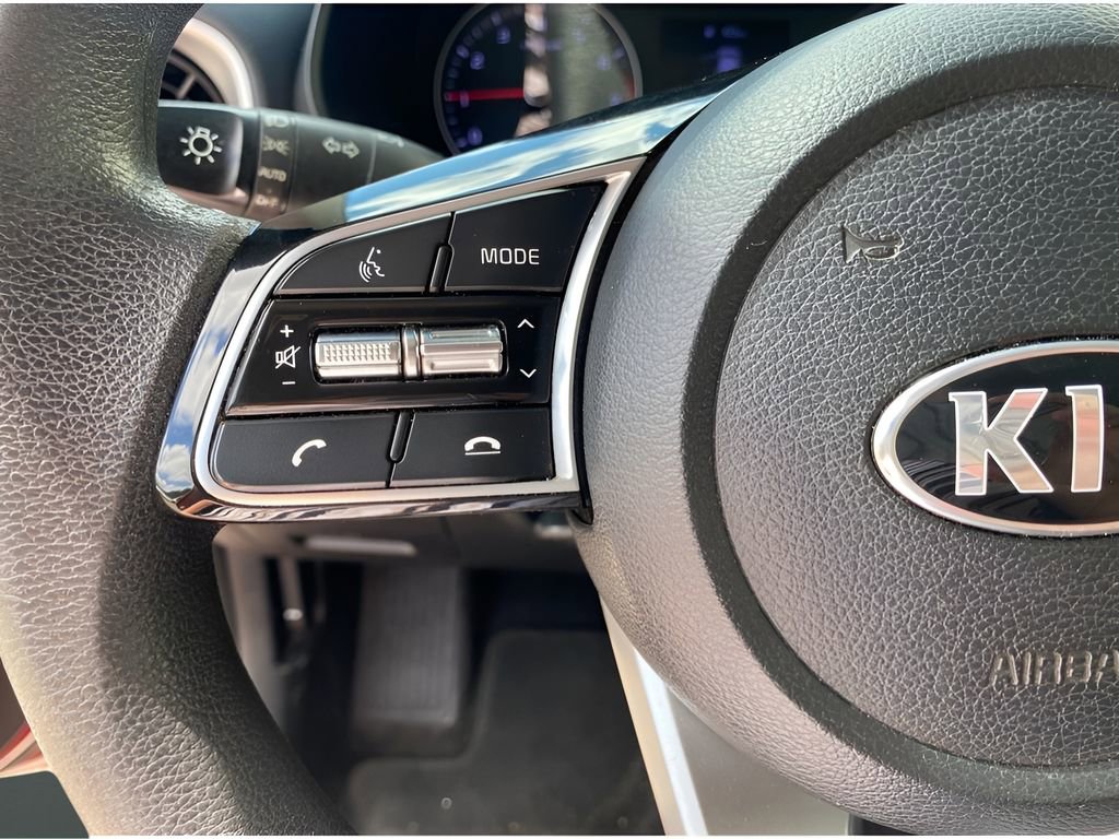 Used 2020 Kia Forte LXS FWD image 13