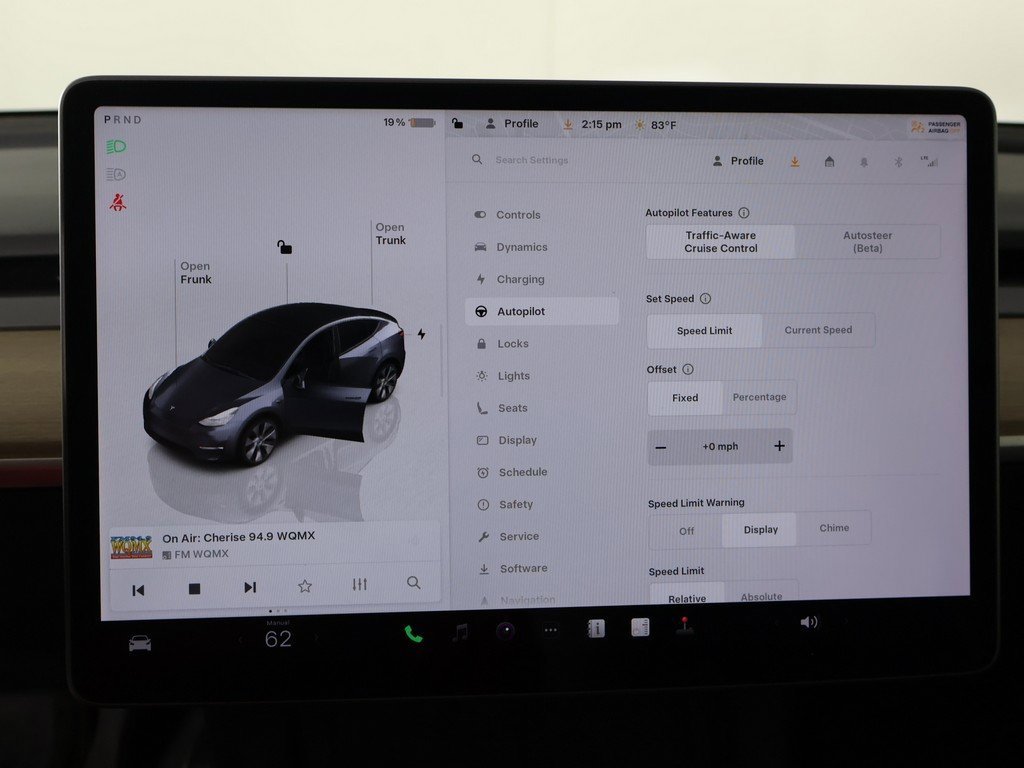 Used 2023 Tesla Model Y Long Range image 44