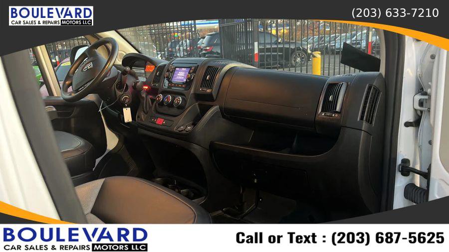 Used 2021 RAM ProMaster 2500 w/ Convenience Group FWD image 22