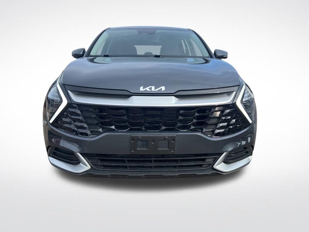 Certified 2024 Kia Sportage EX image 2