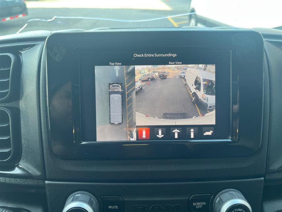 Used 2023 RAM ProMaster 3500 w/ Driver Convenience Group image 17