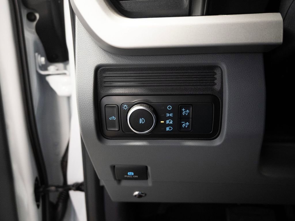 New 2026 Ford F450 XL w/ XL Chrome Package image 15