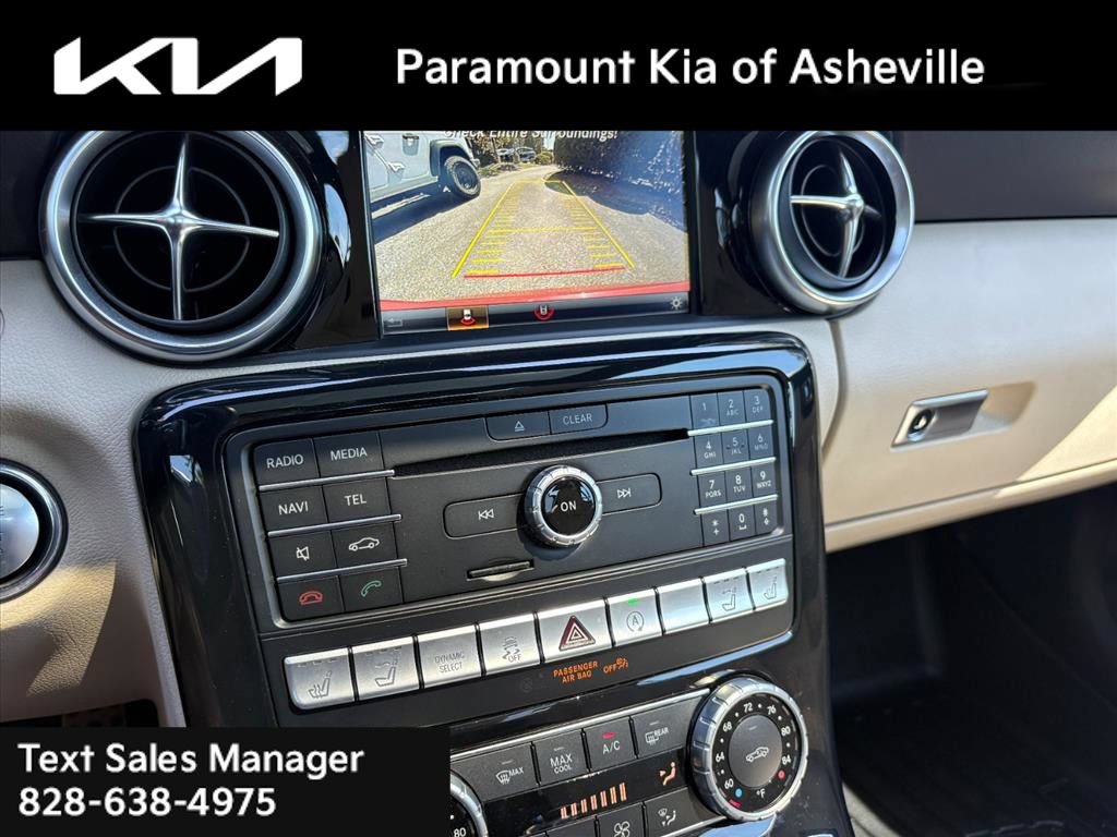 Used 2020 Mercedes-Benz SLC 300 image 11