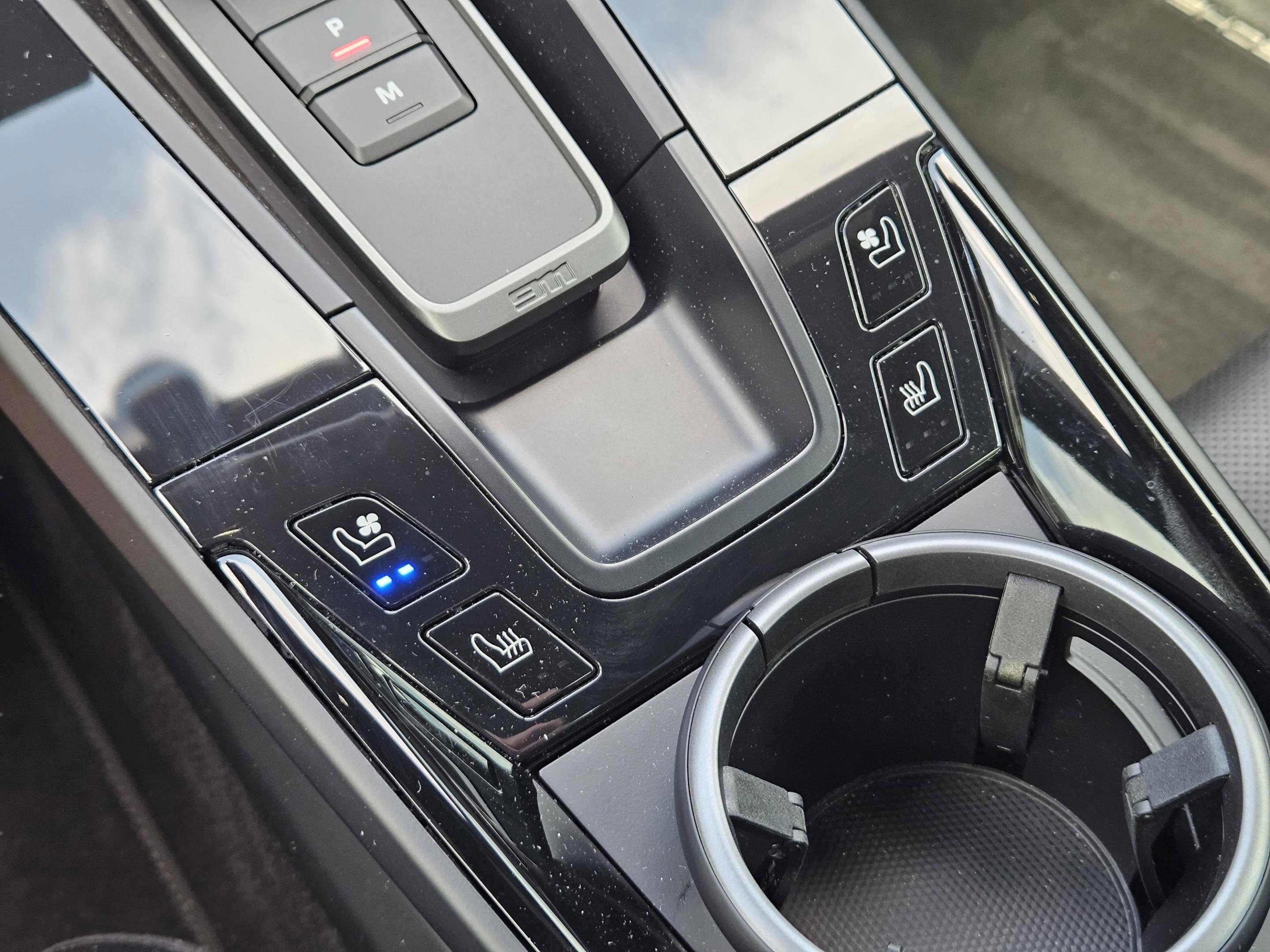 Certified 2024 Porsche 911 Carrera T image 21