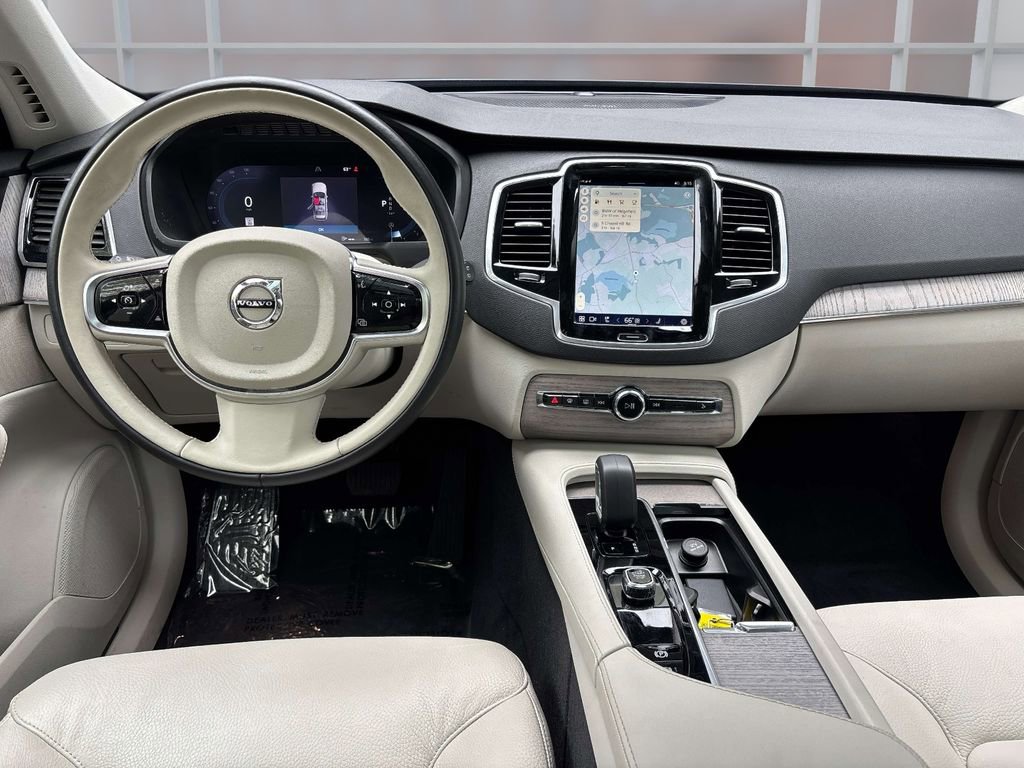 Used 2024 Volvo XC90 B6 Plus AWD/4WD image 10