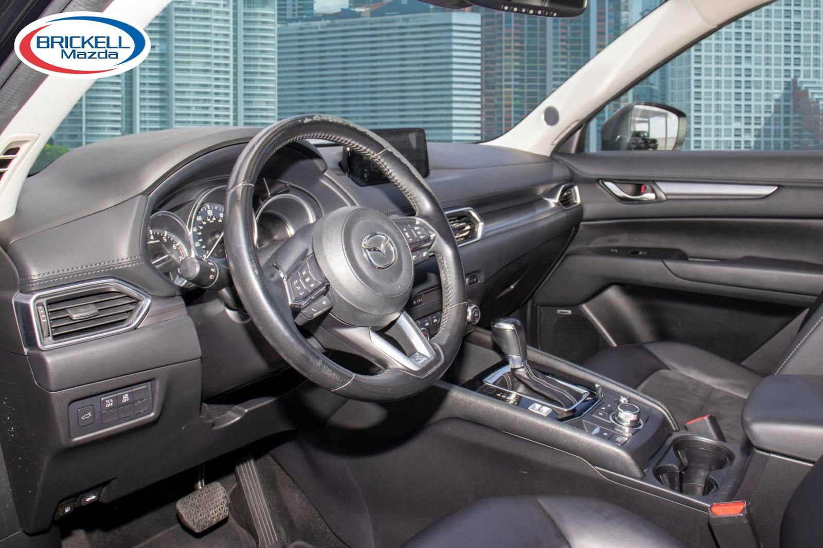 Used 2018 MAZDA CX-5 Touring w/ Preferred Equipment Package image 5