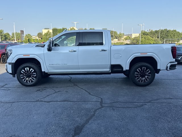 New 2026 GMC Sierra 2500 Denali Ultimate AWD/4WD image 11