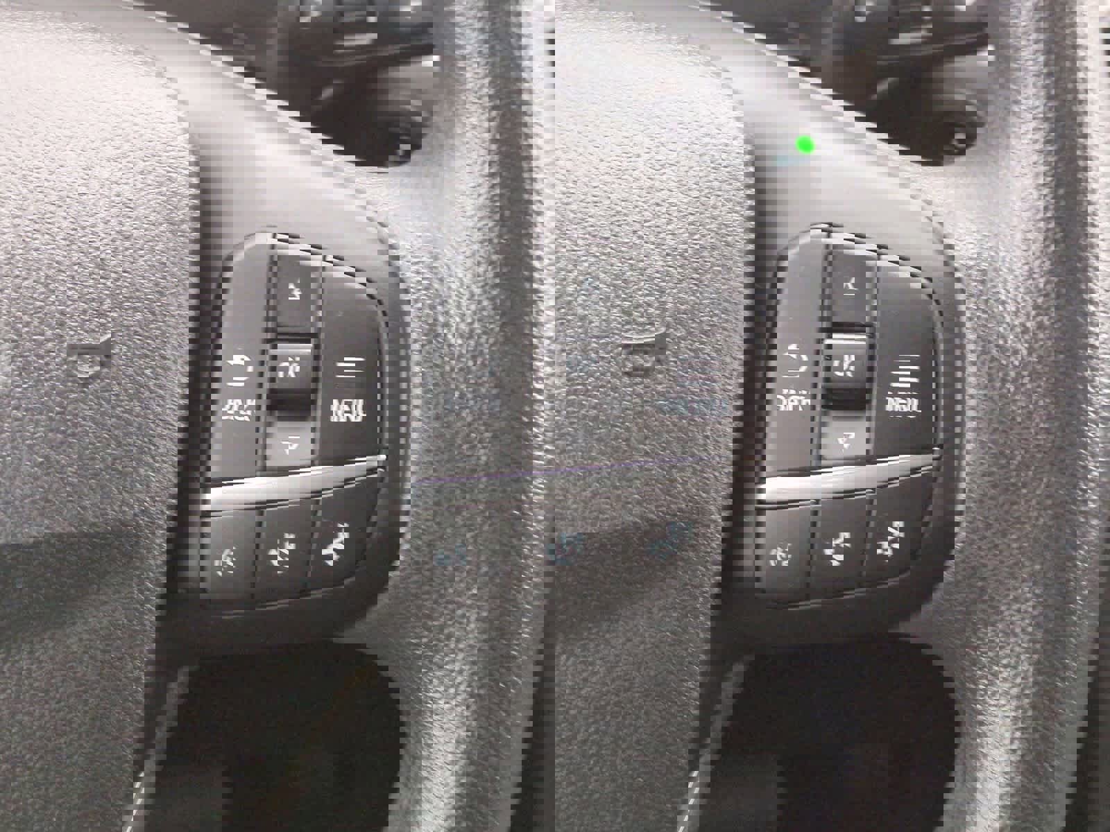 Used 2022 Ford Escape SE image 24