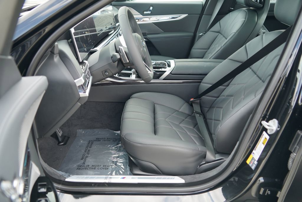 New 2026 BMW i7 xDrive60 AWD/4WD image 10