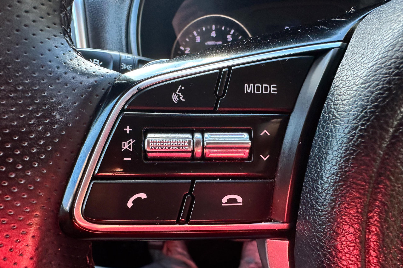 Used 2020 Kia Sportage S image 19