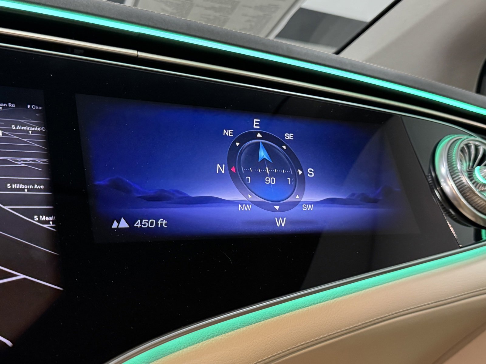 Used 2023 Mercedes-Benz EQS 580 4MATIC Sedan image 32