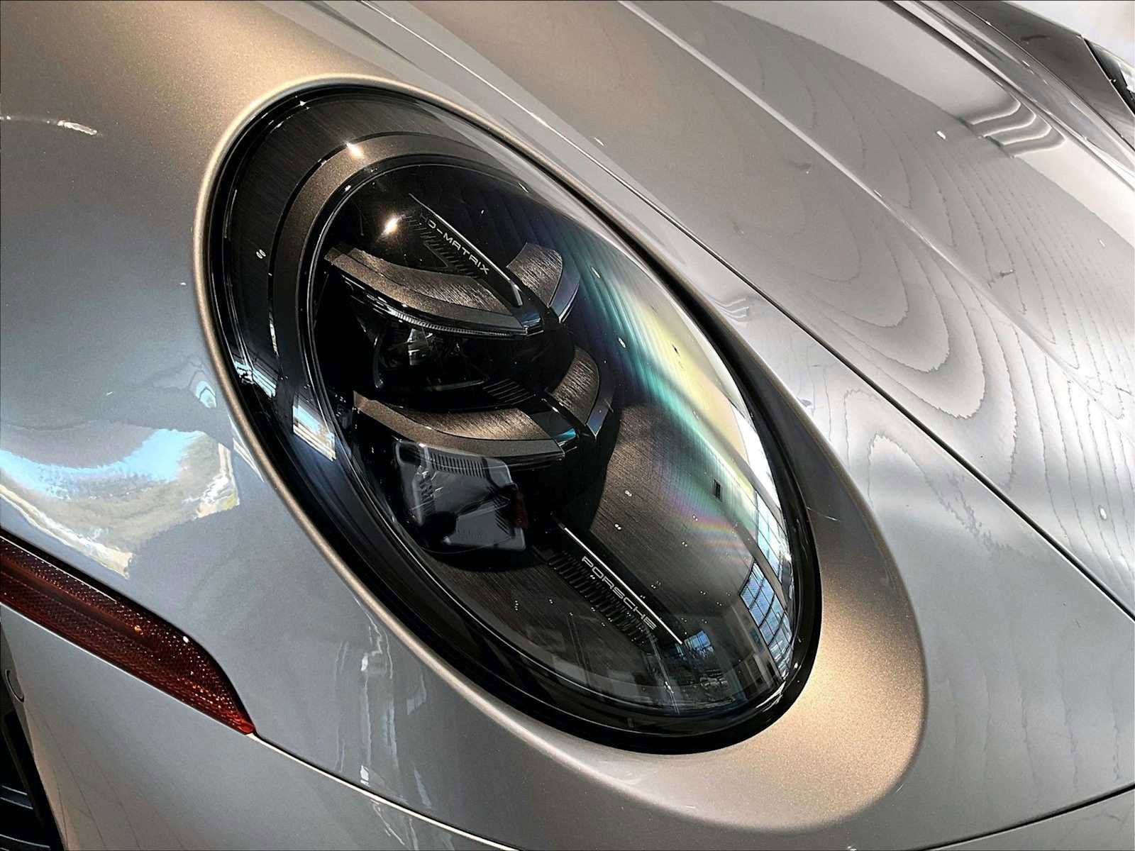 Used 2025 Porsche 911 Carrera 4 GTS image 15