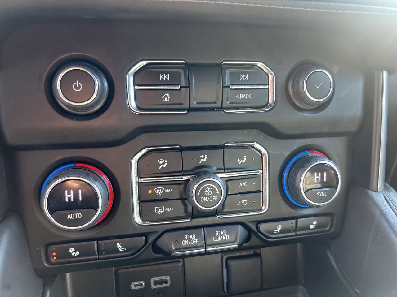 Used 2023 Chevrolet Tahoe LT image 22