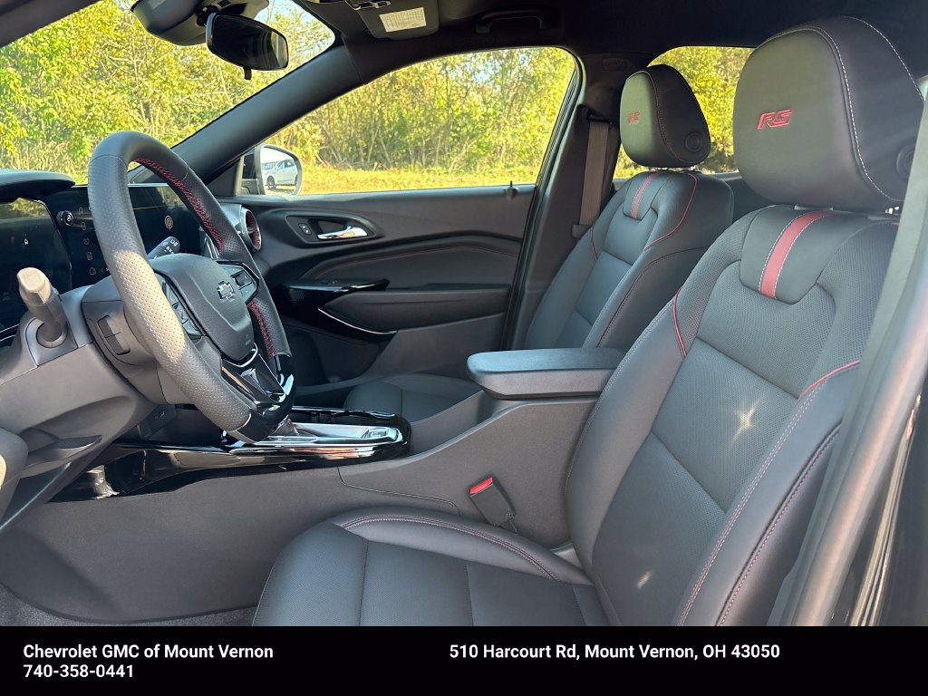 New 2026 Chevrolet Trax RS w/ Driver Confidence Package FWD image 11