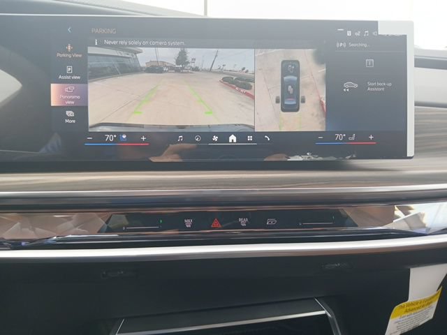 New 2025 BMW i7 xDrive60 AWD/4WD image 24