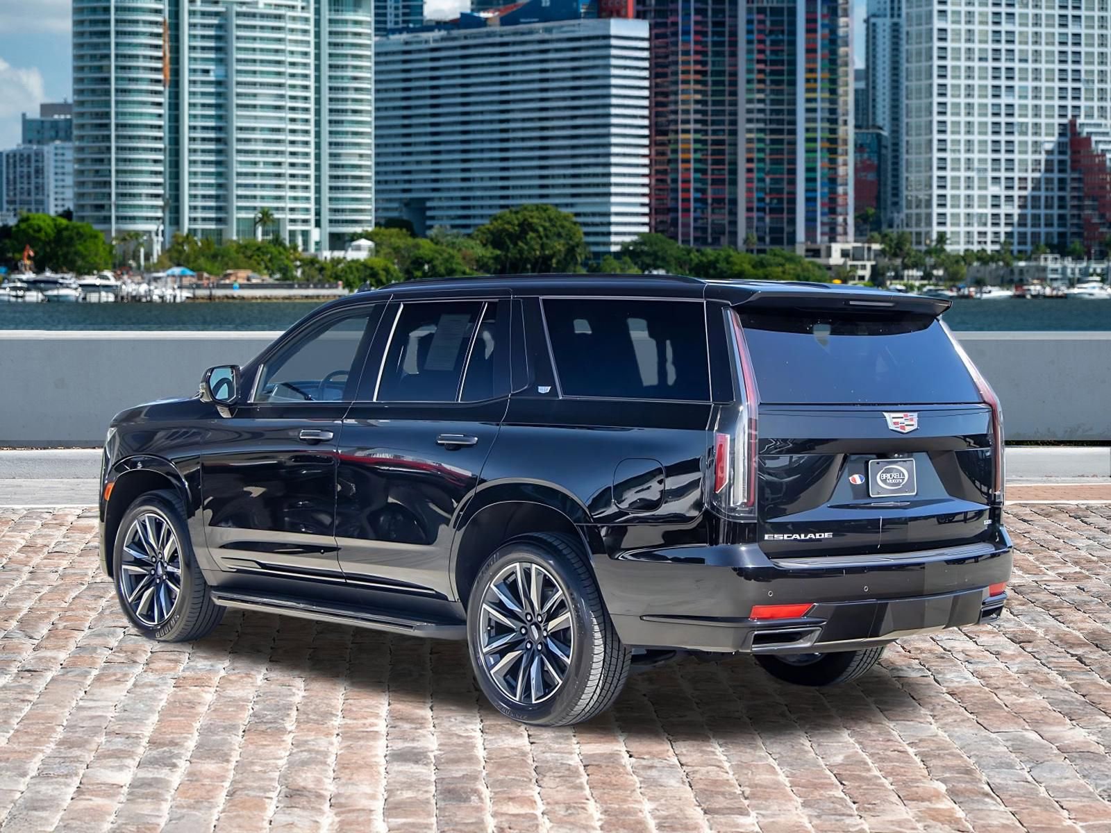 Used 2023 Cadillac Escalade Sport AWD/4WD image 7