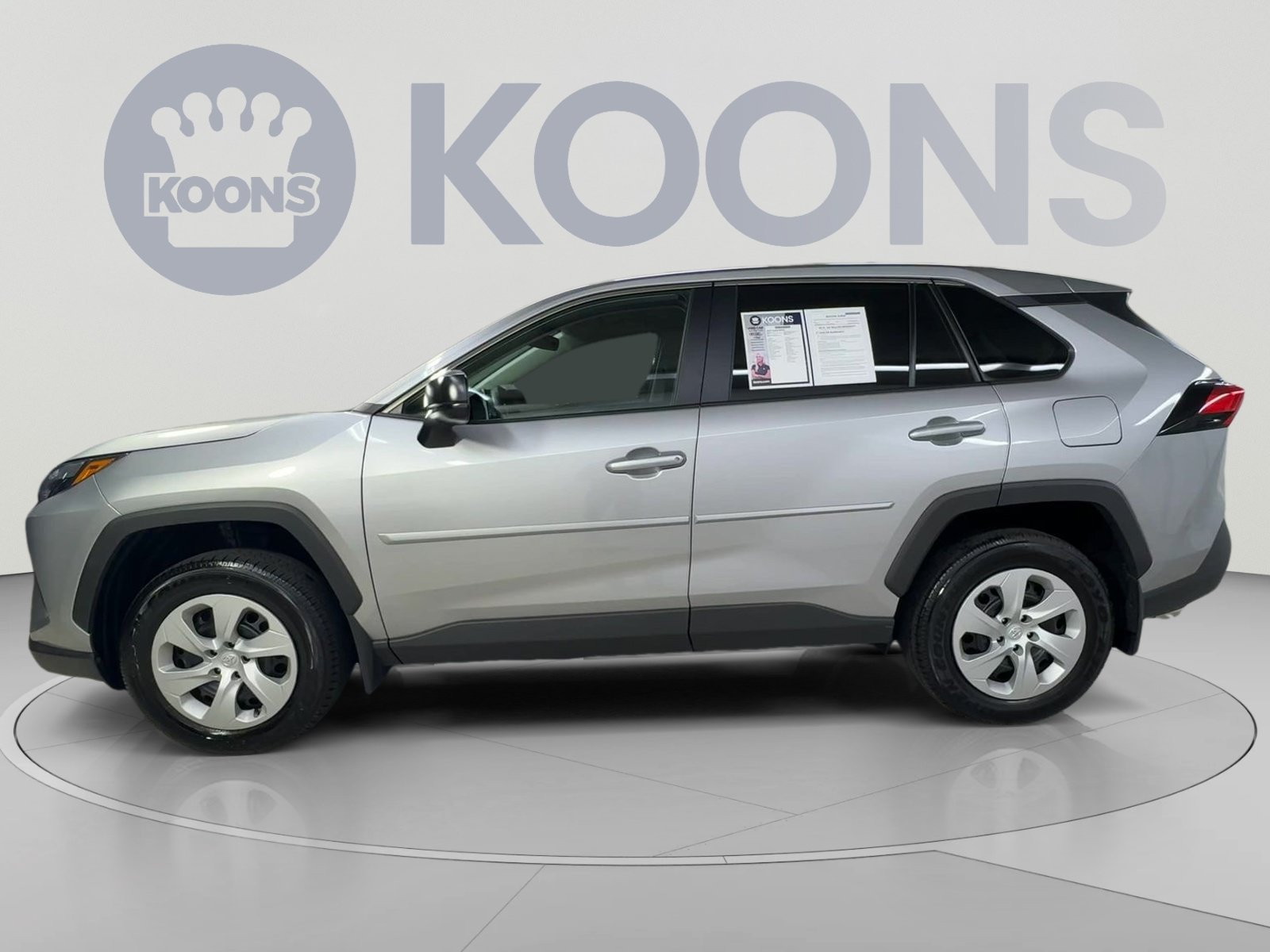 Used 2025 Toyota RAV4 LE AWD/4WD image 7