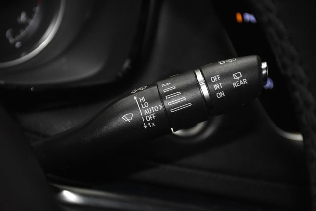 Used 2024 Cadillac XT5 Premium Luxury image 14