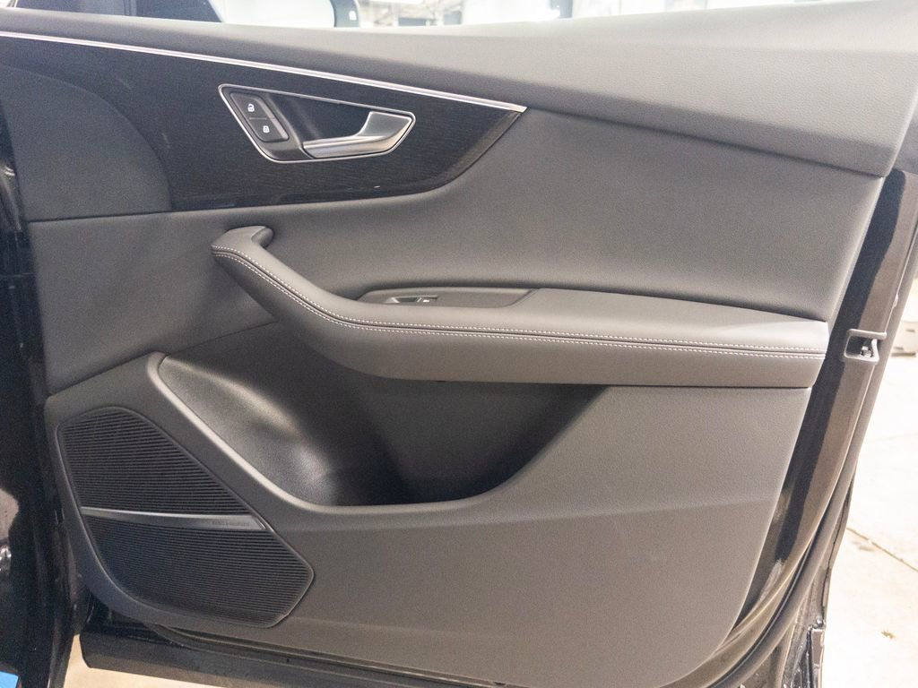 New 2026 Audi Q8 Premium Plus image 25