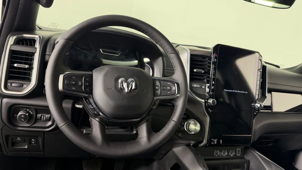 New 2026 RAM 1500 Laramie AWD/4WD image 13