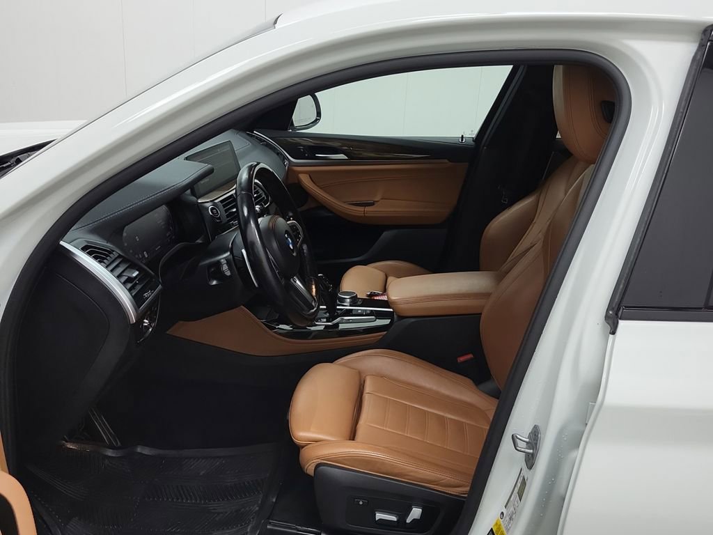 Used 2021 BMW X4 M40i image 4