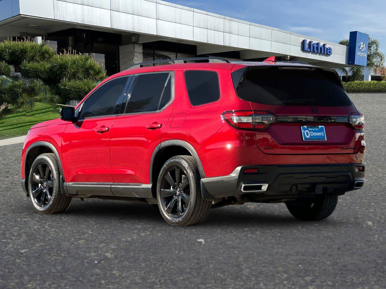 Used 2025 Honda Pilot Black Edition image 7