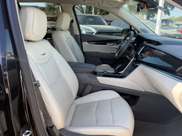 Used 2024 Cadillac XT6 Premium Luxury FWD image 29
